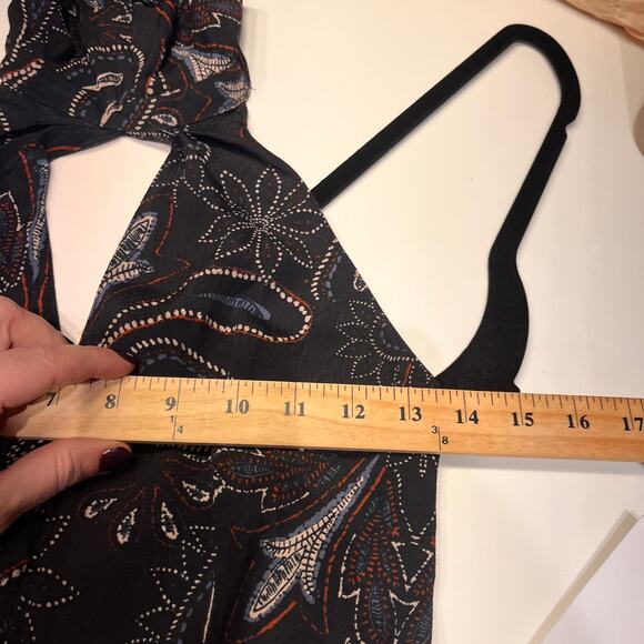 NWT ASTR Halter Neck Black Printed Wide Leg Jumpsuit Sz Small - Picture 8 of 10